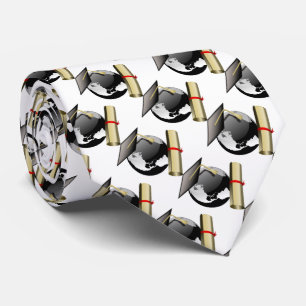 Diploma, kapp och globe i studenten slips