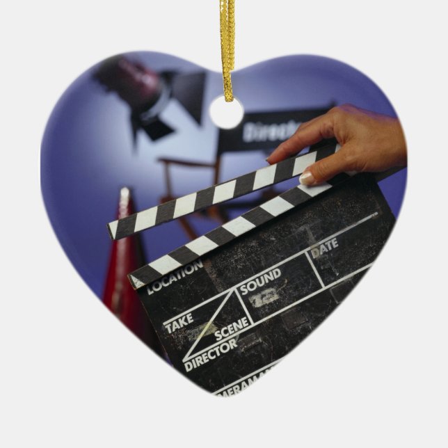 Direktören kritiserar julgransprydnad keramik (Framsidan)