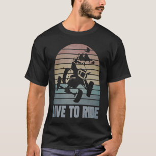 Direkttill rand med fyra hjul-ATV med fyra Tävlor, T Shirt
