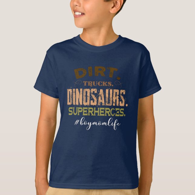 Dirt Lastbilar Dinosaurs Superheroes T Shirt (Framsida)