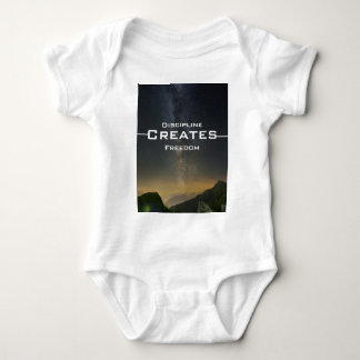 Disciplin Skapar Frihet T Shirt