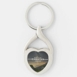 Disciplin Skapar Frihet Twisted Heart Silverfärgad Nyckelring