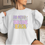 Disco Vibes Retro Groovy Moster av Bride Era T Shirt<br><div class="desc">Fira din systers stora dag i stil med den här roligten och funky Moster av Bride-tröjan! Perfekt för högtider före bröllop, möhippor eller bara för att visa upp pridet i brudens sida har den här mysiga lerhalsen en djärv, återinspirerad design med discovibes, blixtar och groovytypografi. ✨ varför du kommer att...</div>