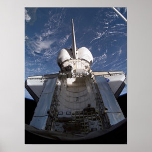 Discovery för rymdfärder dockad med ISS (STS-114) Poster