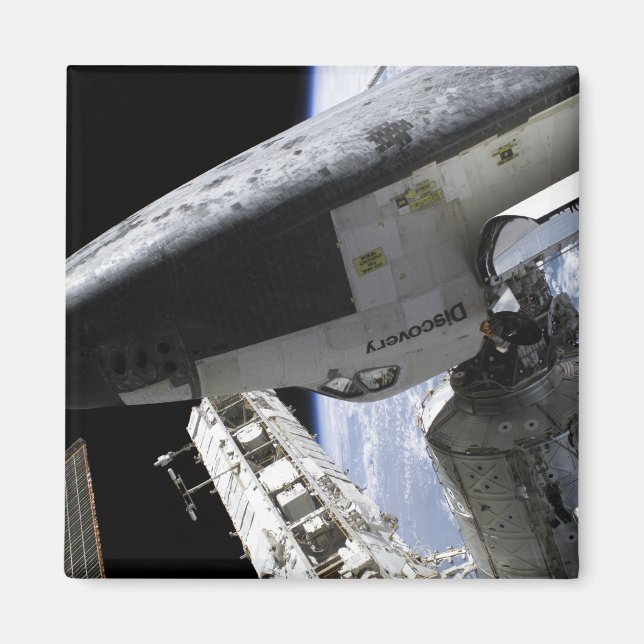 Discovery för utrymmesförskjutning dockad magnet (Framsidan)