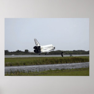 Discovery-tangenten för rymdfärder är i beröring m poster