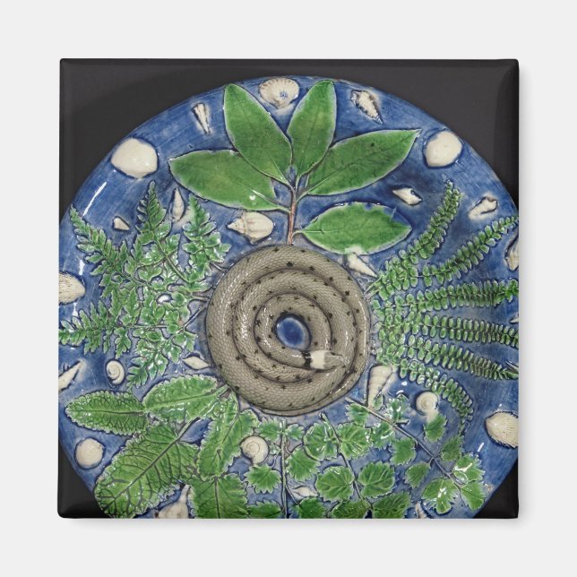 Dish, Palissy Ware Magnet (Framsidan)