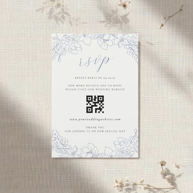 Diskret blå blomsterbröllop QR-kod RSVP OSA Kort (Skapare uppladdad)