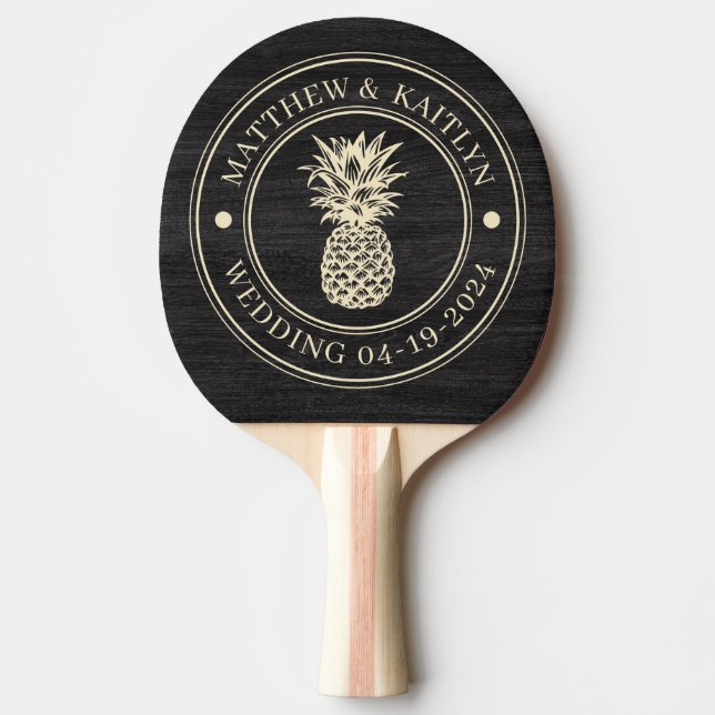 Diskret Mörk Trä Ananas Bröllopskrona & Namn Pingisracket (Framsidan)
