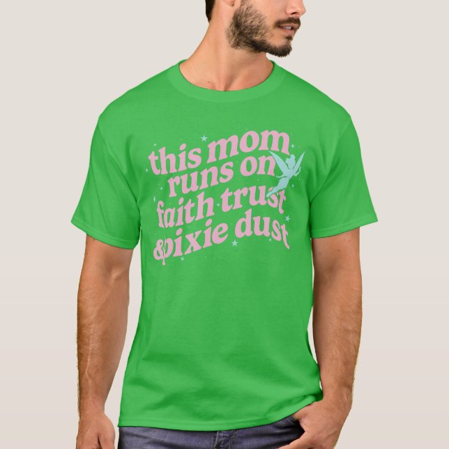 Disneyinker Bell mors dag hans mamma springer på t Shirt (Framsida)