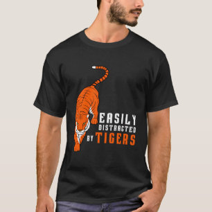 Distraherad av Tigers Wilderness Safari Big Cats T Shirt