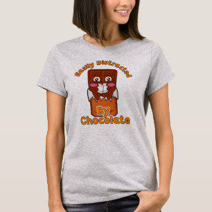 Distraherat med Chocolate Tecknad Chocolate Pub  T Shirt