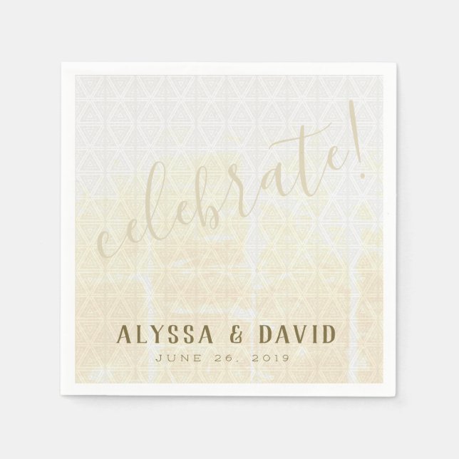 Distress White Triangles Celebrate Napkin Pappersservett (Framsidan)