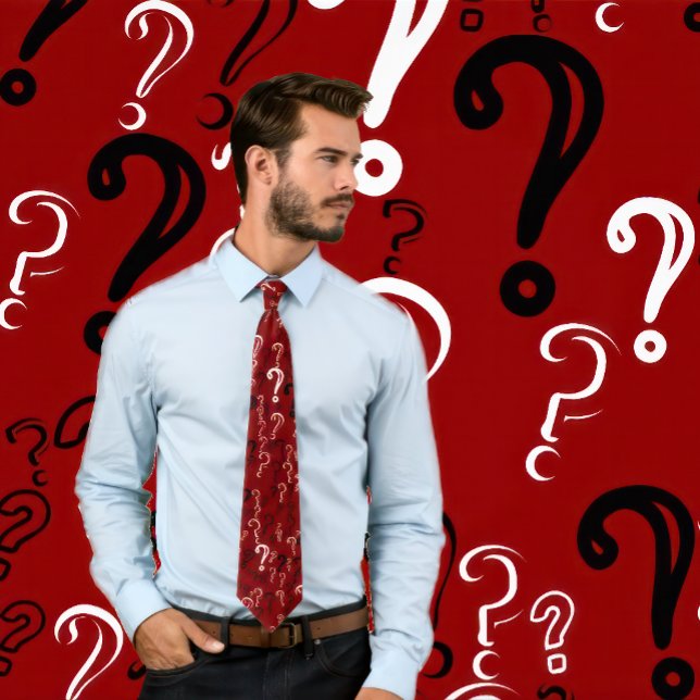 Distressade frågemarkörer Tie- White, Black, Maroo Slips (Man wears a necktie with a distressed pattern of black and white question marks on maroon.)