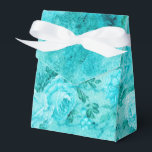 Distressed blå ros mosaik presentaskar<br><div class="desc">Vacker presentlåda med slitna vintagepapper och rosillustrationer i blått</div>