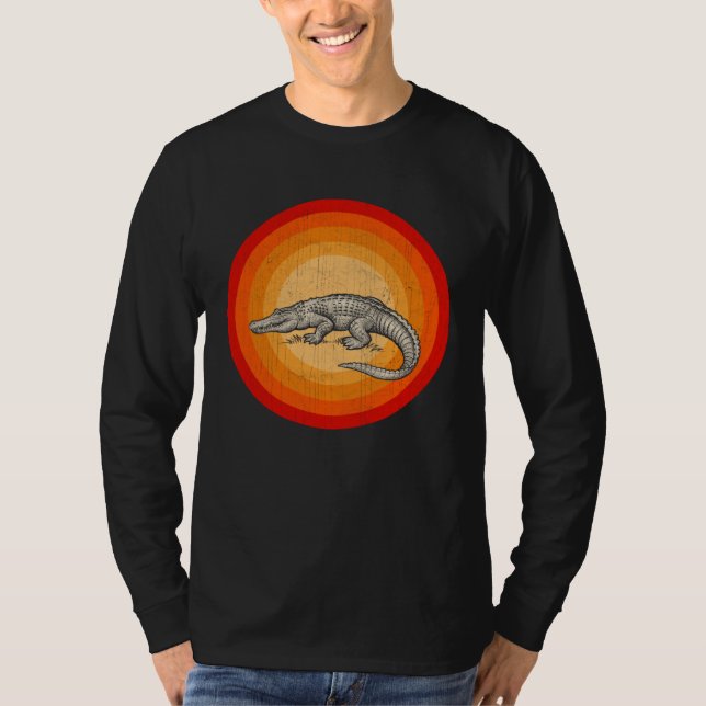 Distressed Crocodiles  Retro Style T Shirt (Framsida)