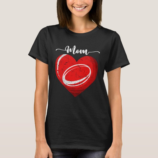 Distressed Heart Rugby Mom Heart Cute Mother s Day T Shirt (Framsida)