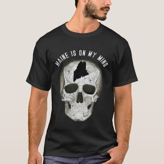 Distressed Maine On My Mind Skull T Shirt (Framsida)