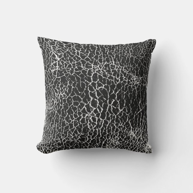 Distressed overlay texture of crocodile or snake s kudde (Framsida)