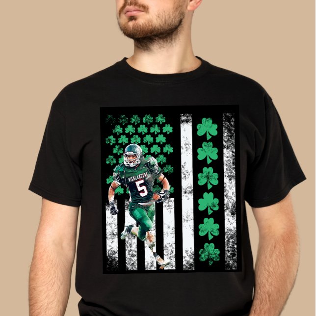 Distressed St. Patrick’s Day Football T- shirt  T (Skapare uppladdad)