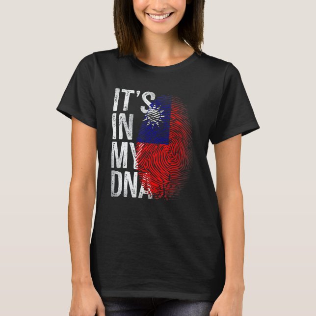 Distressed Taiwanese Flag It's In My DNA Fingerpri T Shirt (Framsida)