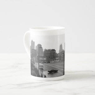 Distrikt Kansas City, Missouri Black & White Photo Benporslin Mugg
