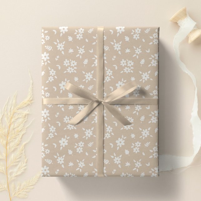 Ditsy Blommig Matt Neutral Mjuk Ljus Tan Taupe Presentpapper (Skapare uppladdad)