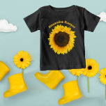 Ditt namn eller Kort-citatsolrosor Tee<br><div class="desc">Solros Blommigt Personlig med Namn eller något du vill ha!</div>