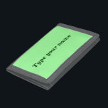 Ditt namn på den Ljust grönt trifold Nylon Wallet<br><div class="desc">Tittar du för plånbok? Föredrar du också enkel design och vanlig färg? Se denna mörk grönt, oformaterade text på ljust grönt bakgrund med grått kant-formad trefaldig nylonplånbok. Du kanske gillar det. Det är också anpassadet. Du kan sätta ditt namn på det. Kontrollera utseendet när du har skrivit ditt namn. Om...</div>