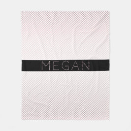 Ditt namn | Thin White & Sublte Ro Ombre Rand Fleecefilt