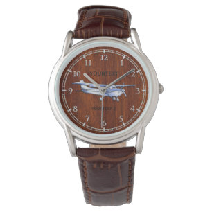 Ditt textflygplan klassiskt cessna som flyger Maho Armbandsur
