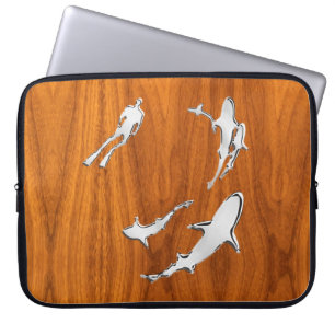 Diver med Sharks Silhouettes på Teak Veneer Laptop Sleeve