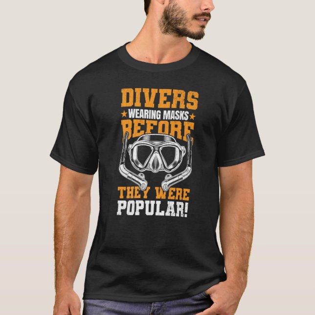 Divers Wearing Mans before Scuba Diver Diver Gr T Shirt (Framsida)