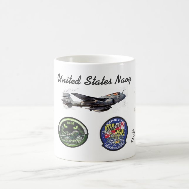 DIVERSE. PERSON SOM STRYKER OMKRING - EA-6B LAPPAR KAFFEMUGG (Center)