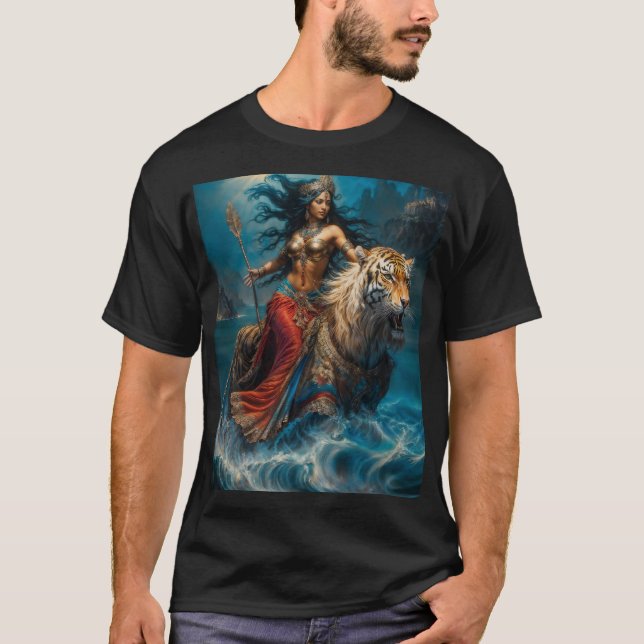 Divine Druga Gudinnan T Shirt (Framsida)