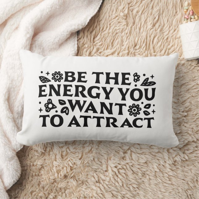 Divine feminine Var den energi du vill locka till  Lumbarkudde (Filt)