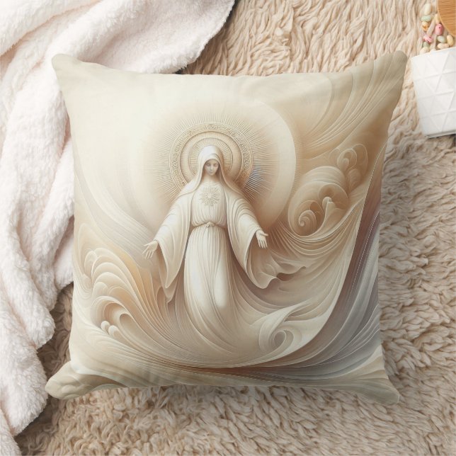 Divine Mor Blessing Amidst Soft White Tones Kudde (Filt)