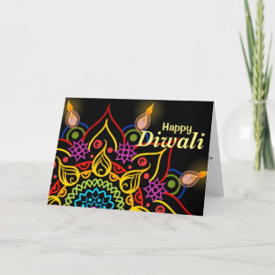 Diwali blomma Rangoli med ljusa olje- lampor Kort