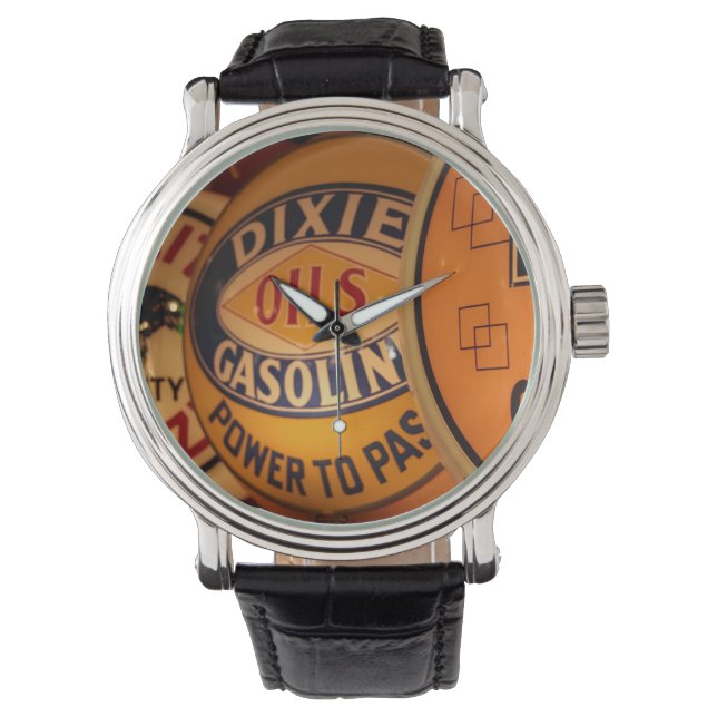 Dixon, New Mexico, USA. Gammalt Armbandsur (Framsida)