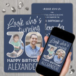 DIY Färg ・ Titta vem som är 30 Födelsedagsfester 2 Inbjudningar<br><div class="desc">Titta vem som vänder 30! Inbjudan familj och vänner till en elegant 30års födelsedag firande för honom eller henne med anpassningsbar 2-fotoparbjudanden. Bilder och formuleringar i den här mallen är enkla att anpassa. Den marina blå och vita färgen för bakgrund, text och nummerkonturer kan anpassas med hjälp av Zazzle-designen verktyg....</div>