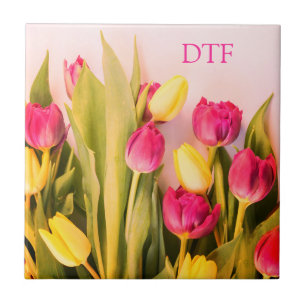 DIY Rosa Monogram/Namn, Rosa & Gult Tulips Kakelplatta