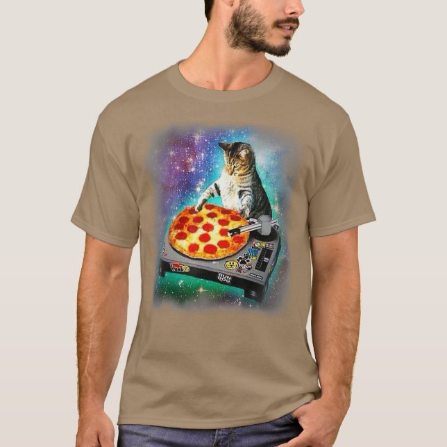 DJ Cat eats pizza in galaxy T Shirt (Framsida)
