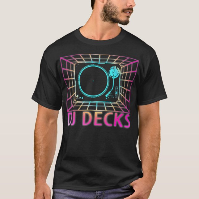 DJ Decks Retro EDM Rave Gift T Shirt (Framsida)