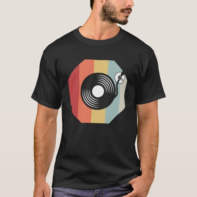 DJ för Manar Graphic Techno Discjockey Disk Jockey T Shirt (Framsida)