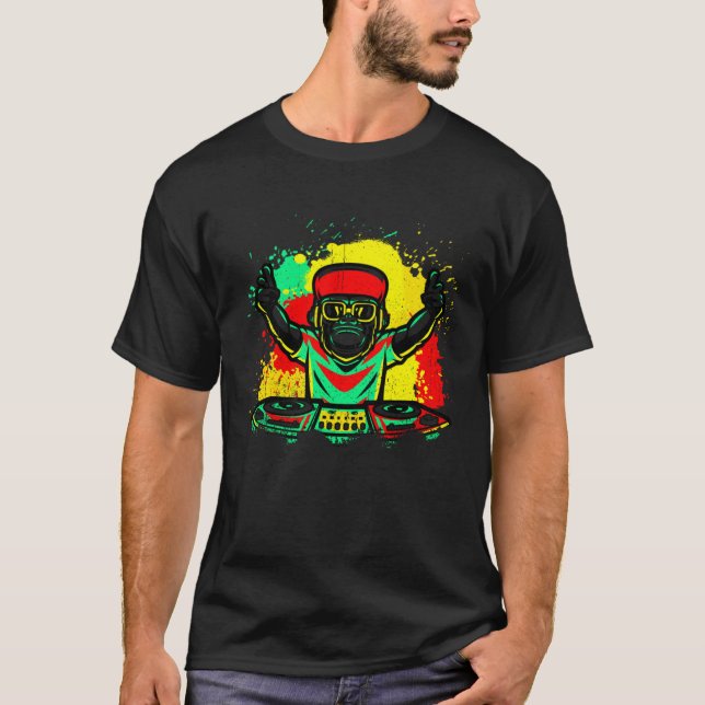 DJ Monkey Music Party Fun Sunglasses Monkey Headph T Shirt (Framsida)