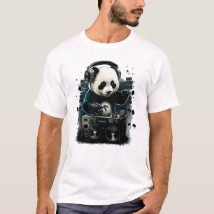 Dj-panda med hörlurar musik t shirt