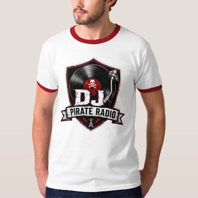 DJ Pirate Radio Ringar T-Shirt fram- och baksida (Framsida)
