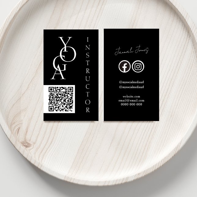 Djärv svart-vit QR-kod för sociala medier Visitkort (Bold Black and White QR Code Social Media Business Card)