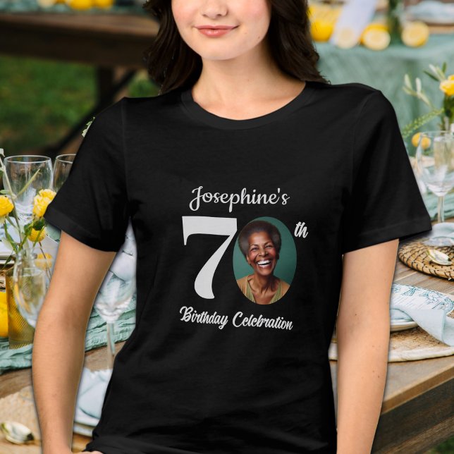 Djärva 70-årsfödelsedagsfoto gäster t shirt (Skapare uppladdad)