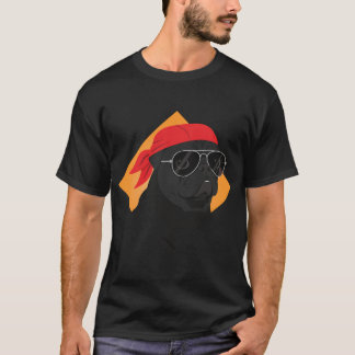 Djäv svart mops med bandana och solglasögon t shirt